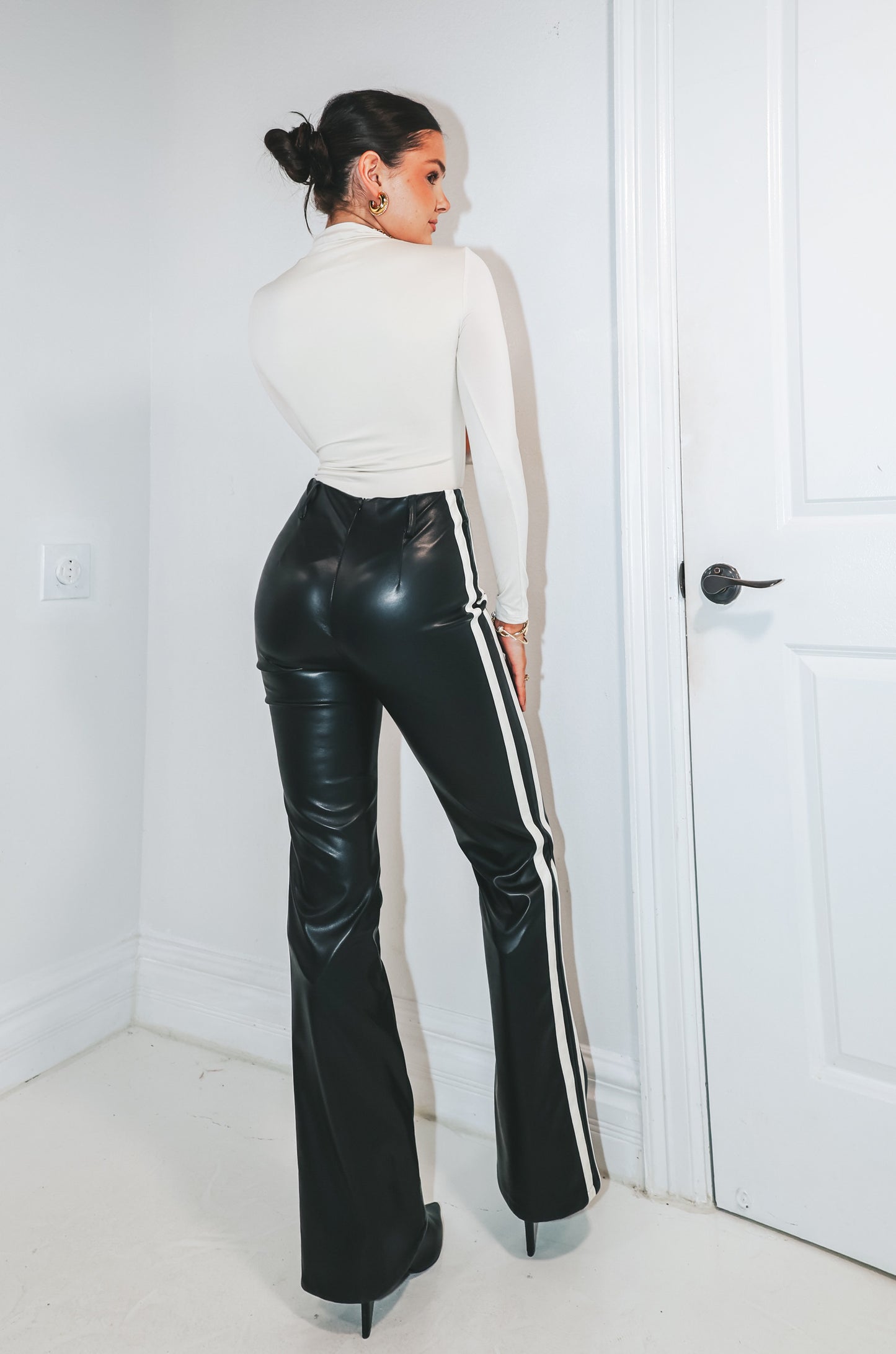 Chic Contrast Faux Leather Pants