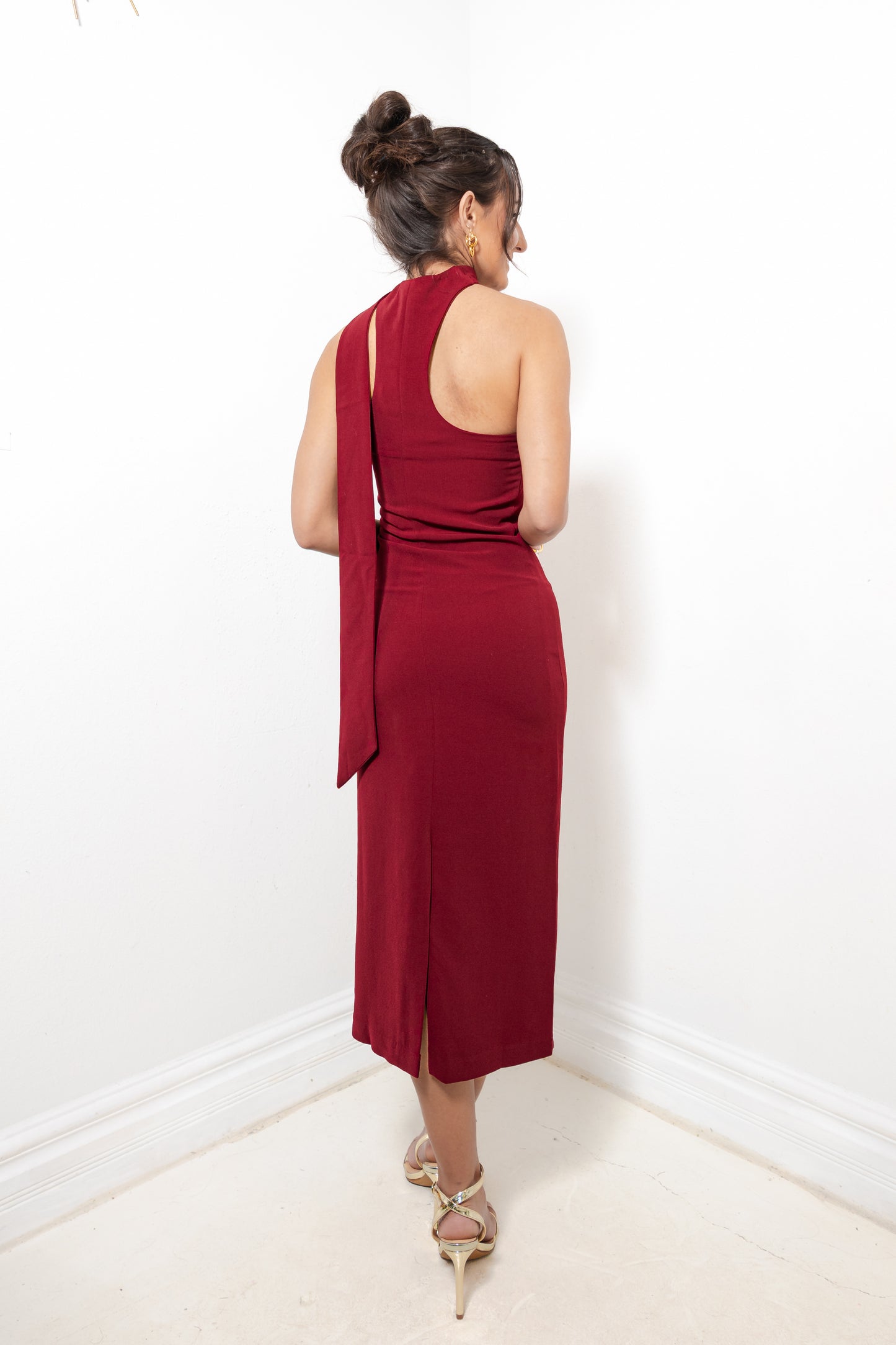 Endless Rose Choker Tie Midi Dress