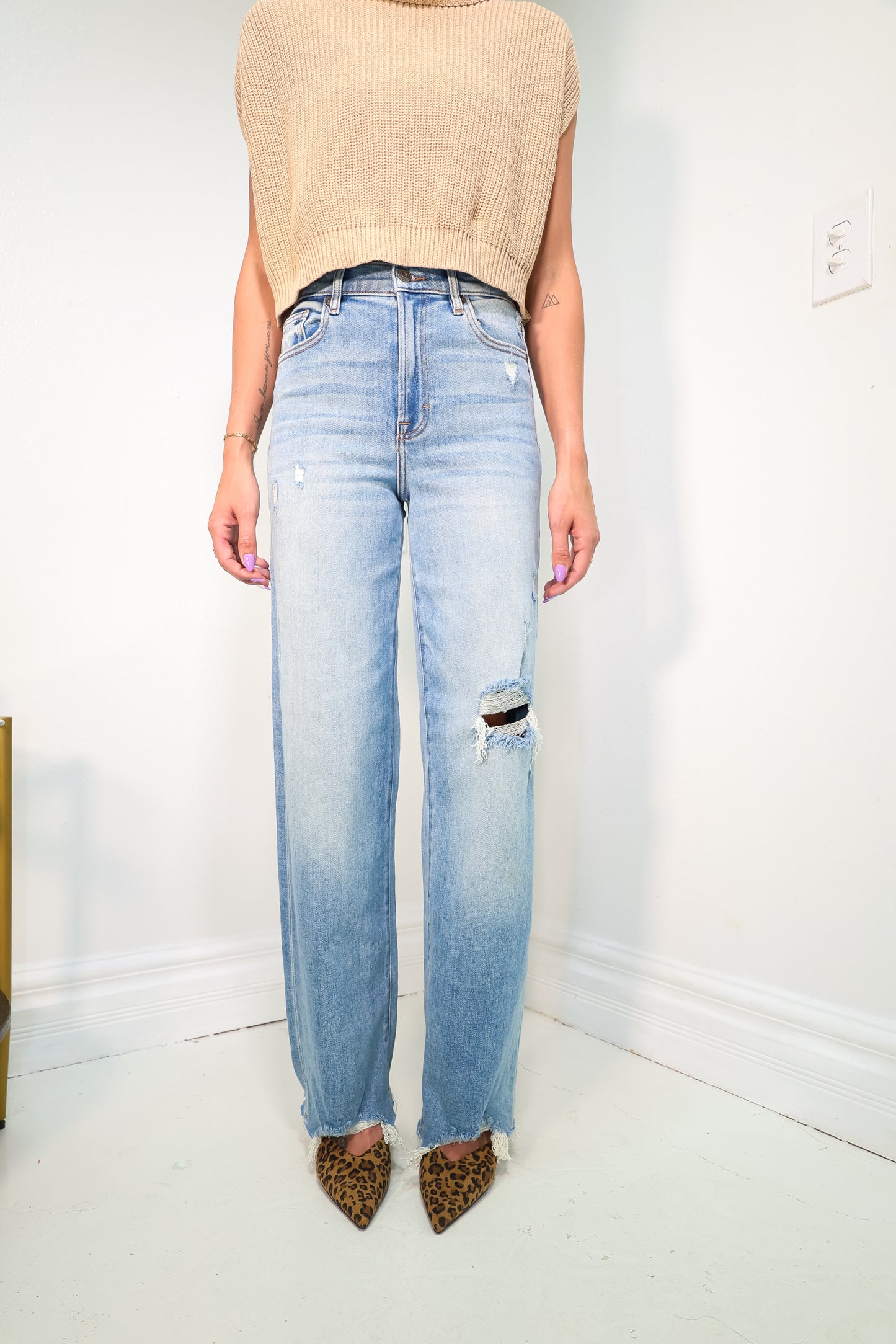 Hidden High Waisted Logan Dad Jeans