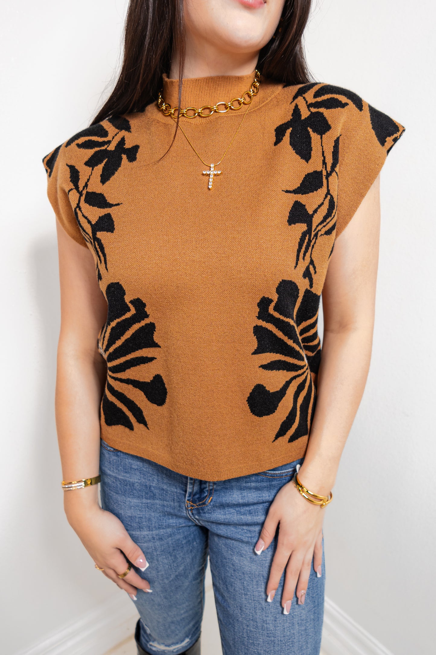 Marigold Muse Floral Pullover Top