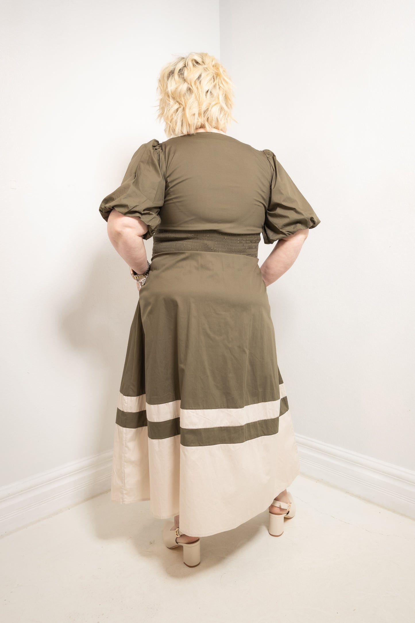 Olive Grove Puff Sleeve Colorblock Midi Dress