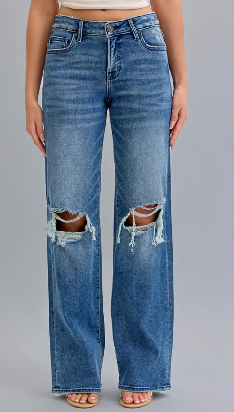 Hidden Logan Mid Rise Distressed Dad Jean