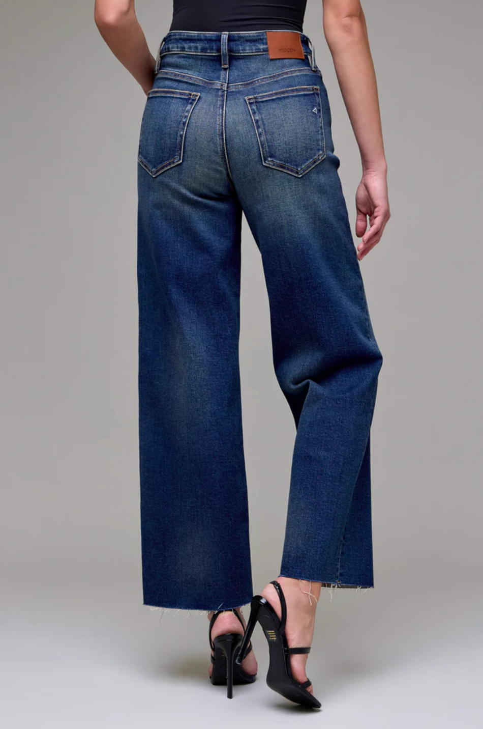 Hidden Logan Dark Vintage Clean Stretch Dad Jean