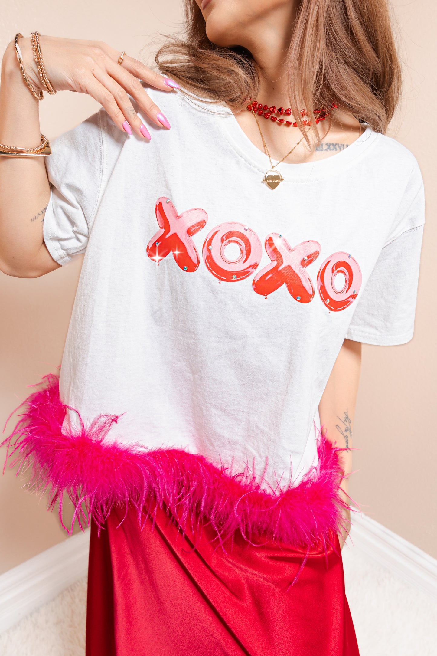 XOXO Fun Feather Tee