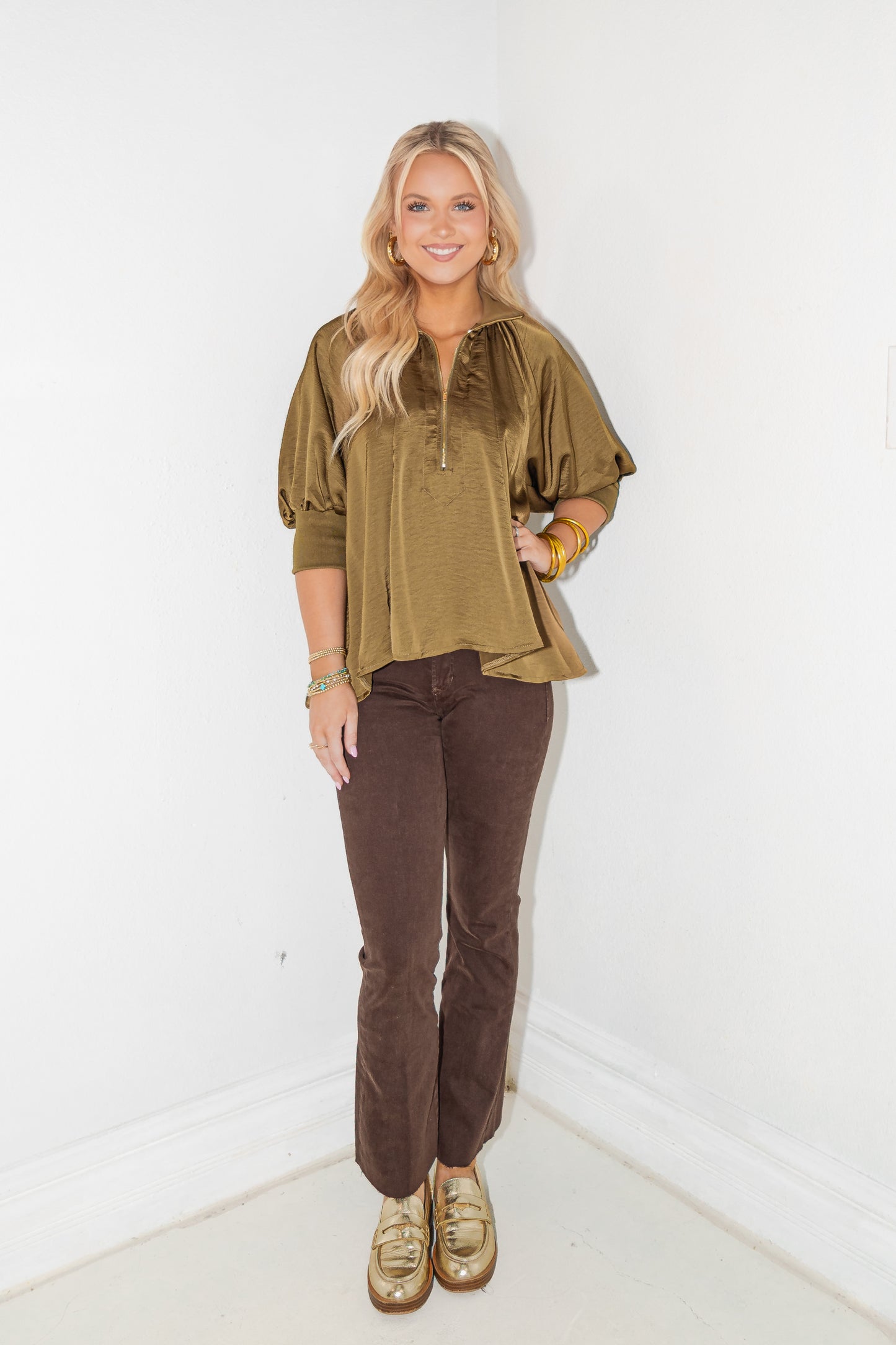 Uptown Ease Puff Sleeve Blouse