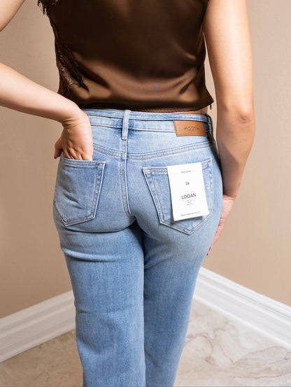 Hidden Logan Mid Rise Belt Dad Jeans