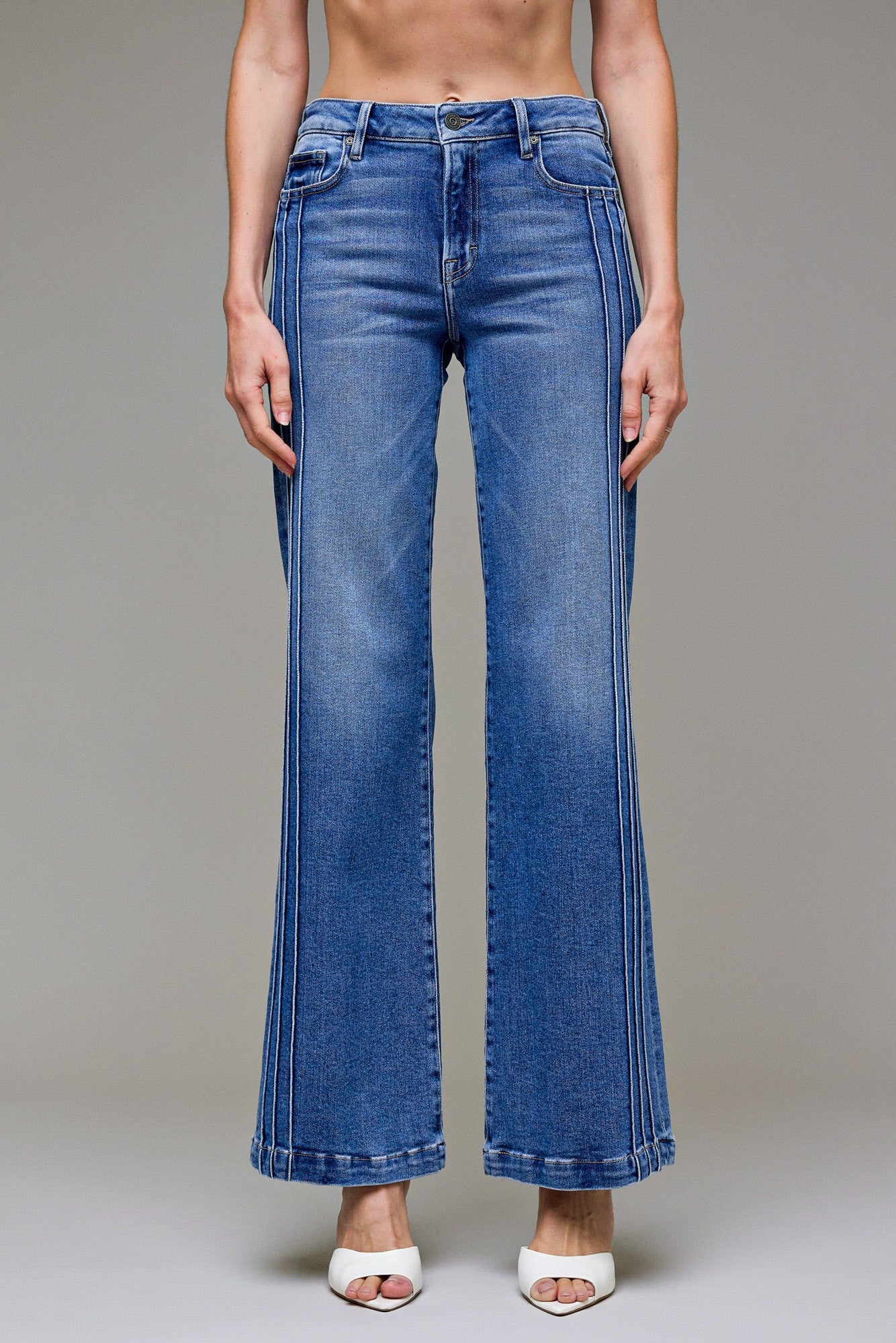 Hidden Happi Pintuck Mid Rise Flare