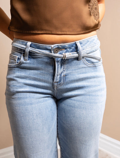 Hidden Logan Mid Rise Belt Dad Jeans