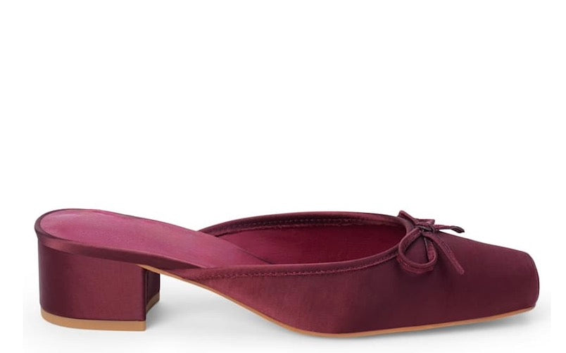 GENEVA Block Heeled Mule