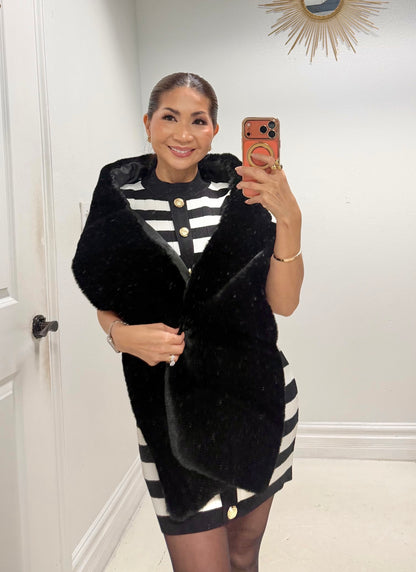 Luxe Faux Fur Satin Lined Shawl