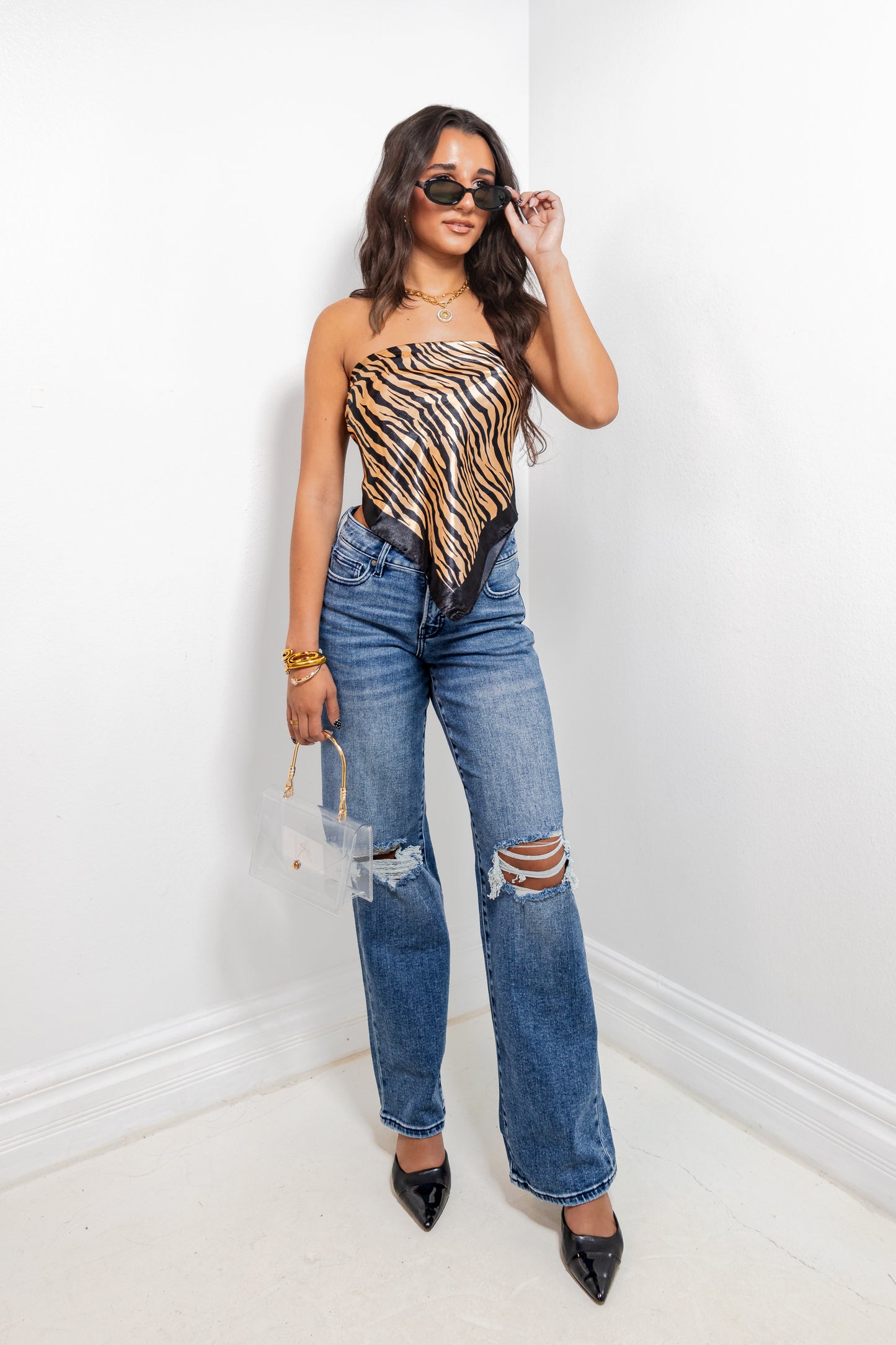Hidden Logan Mid Rise Distressed Dad Jean