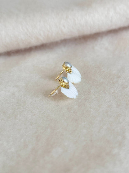 Easton Elle Mother of Pearl Fan Earring Stud