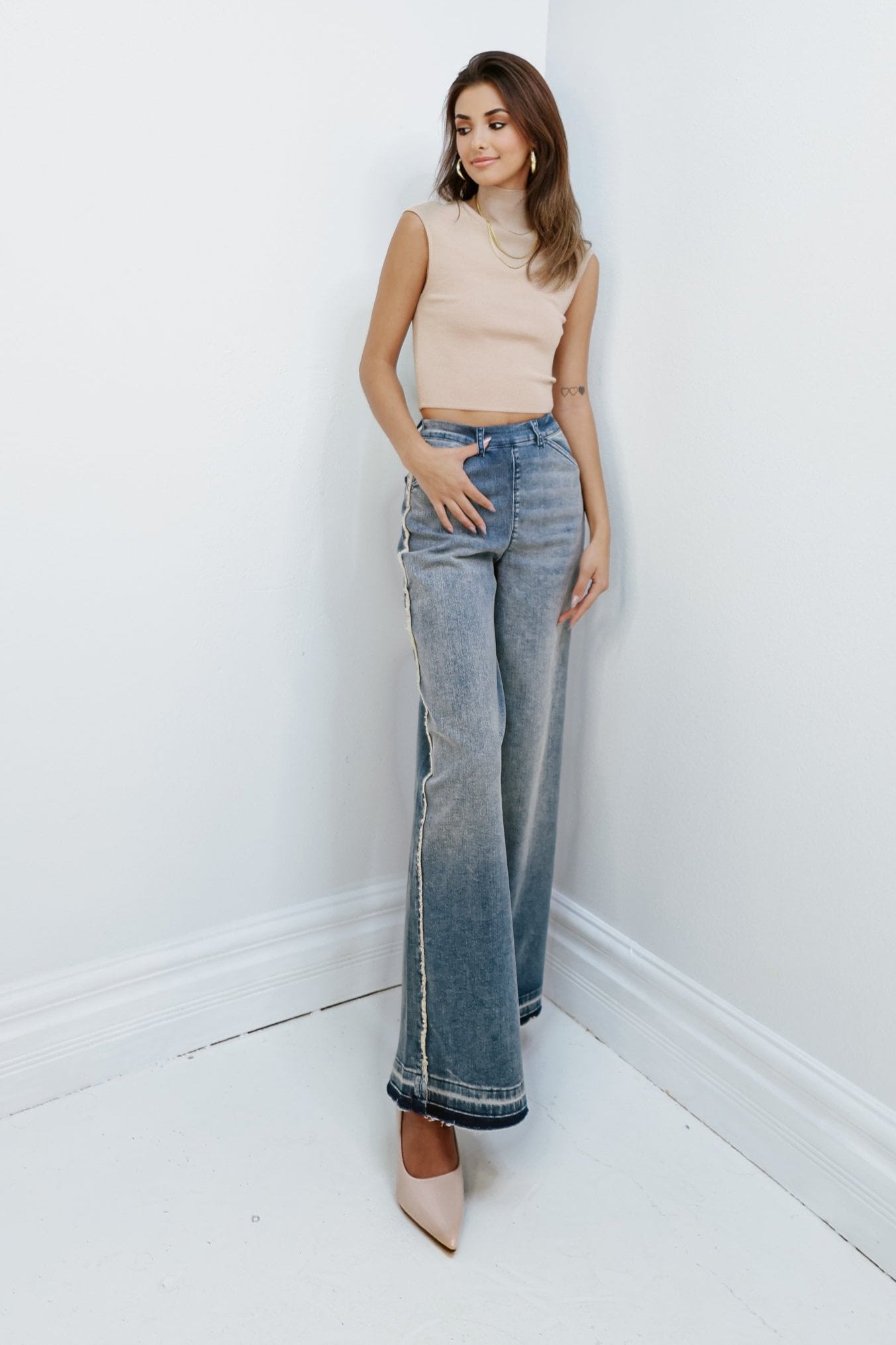 Lysse High Waisted Nutshell Midwash Jeans