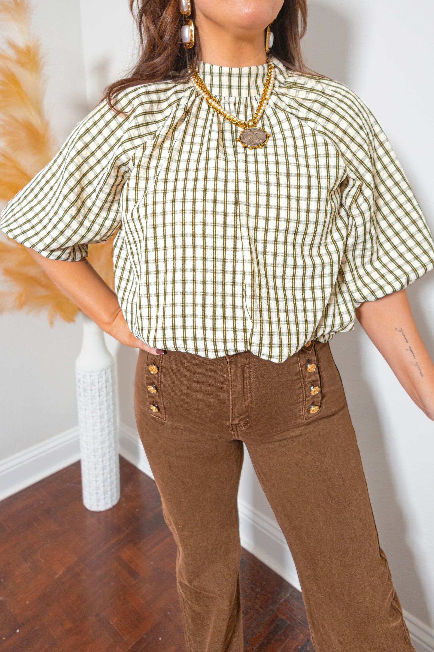 Olive Orchard Checkered Bow Top