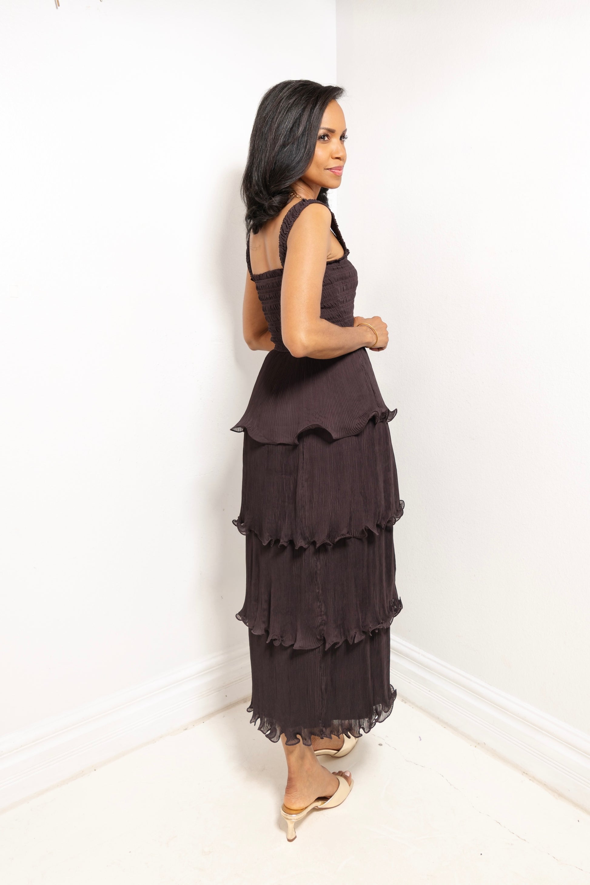 Reset Flora Ruffled Maxi Dress Large (10/12) / Dark Brown Reset Flora Ruffled Maxi Dress Large (10/12) / Dark Brown
