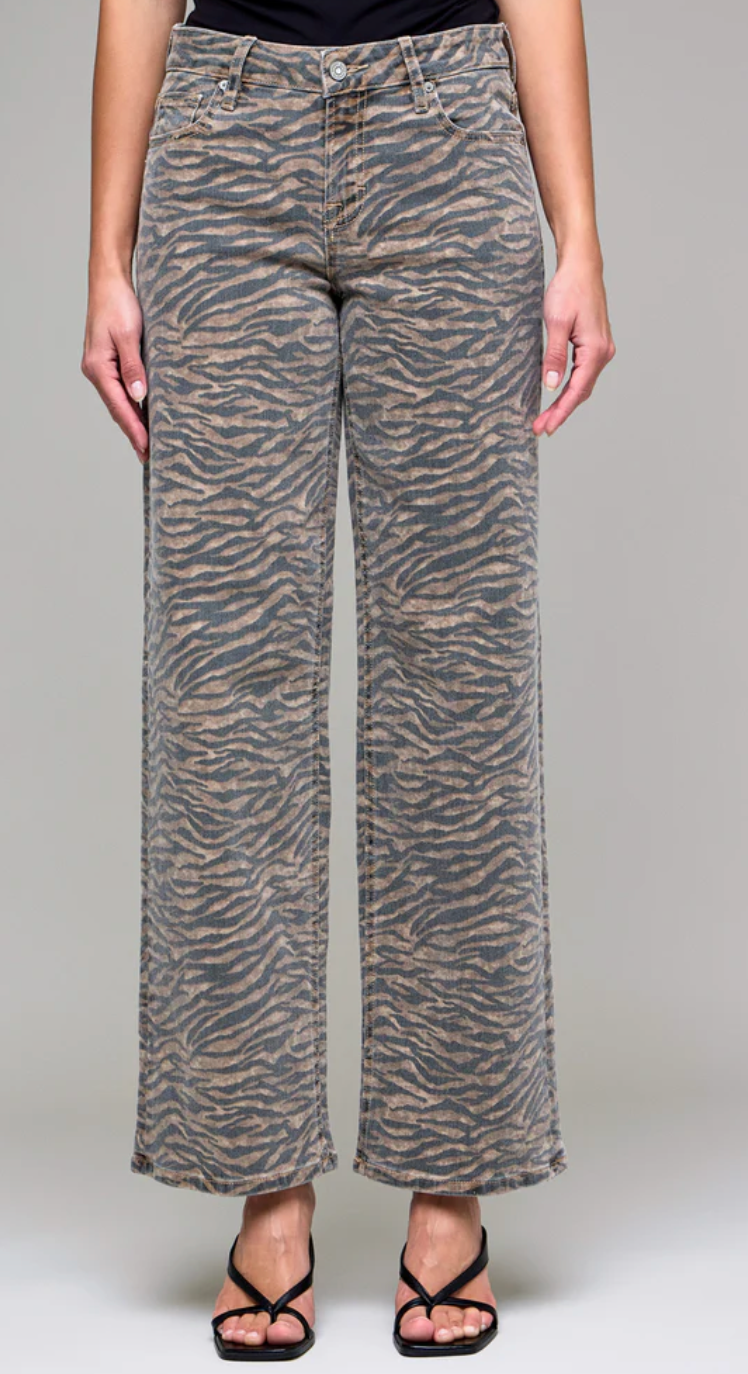 Hidden Logan Tiger Print High Rise Dad Jean