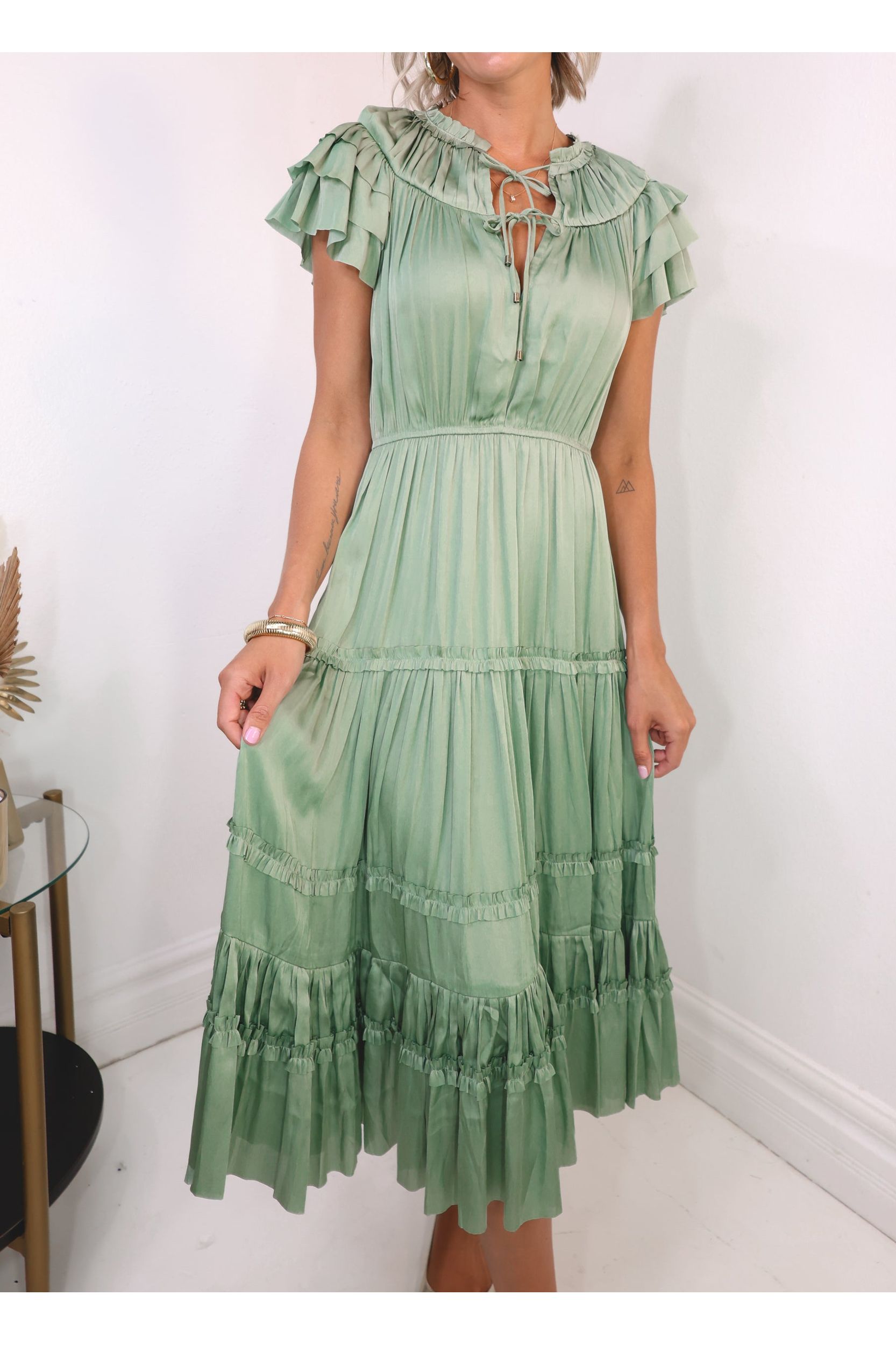 Won Your Heart Sage Green Midi Dress | KCoutureBoutique Olive / Large Won Your Heart Sage Green Midi Dress | KCoutureBoutique Olive / Large